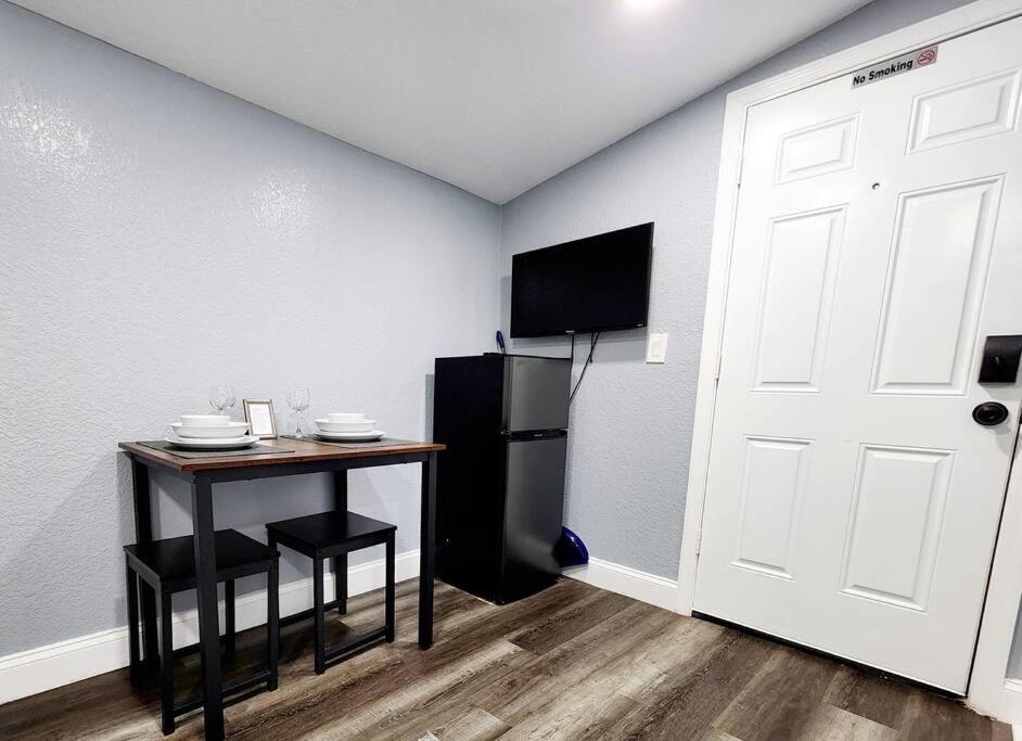 Studio Petite! Lakeland Ngoại thất bức ảnh